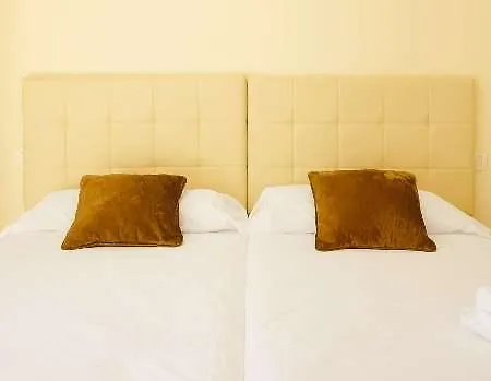 Villarroel Hotel 3*
